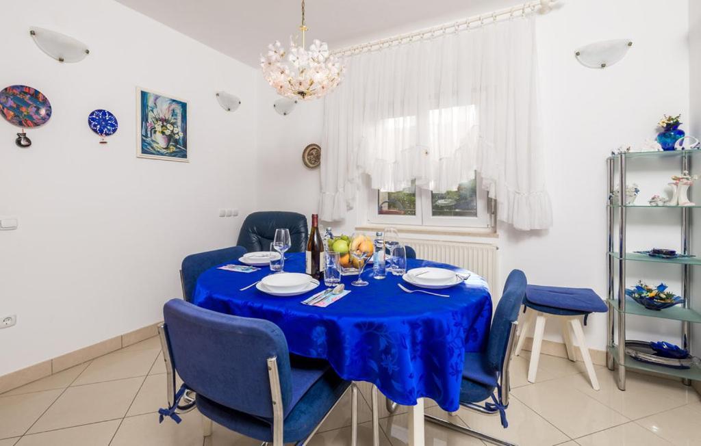 Vila House Noa Malinska Exteriér fotografie
